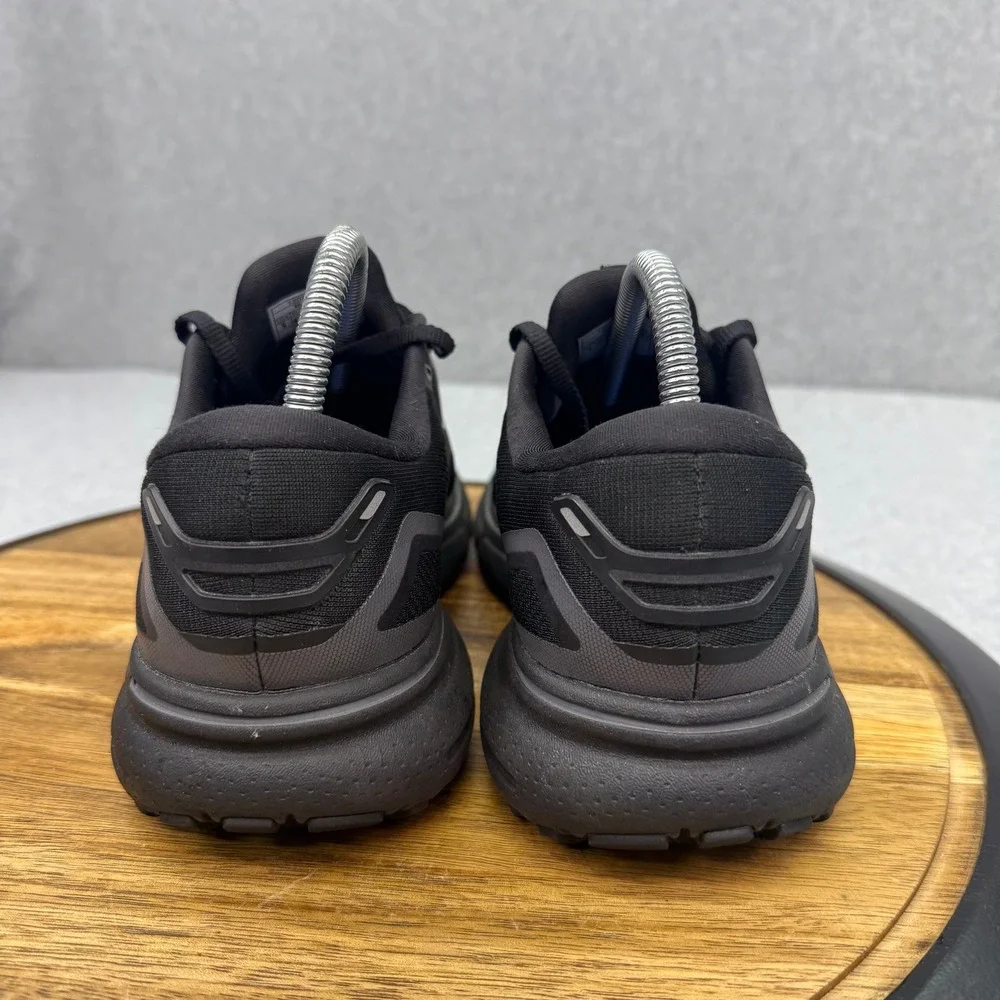 Brooks Ghost 15 Womens Running Shoes Black Size 9 1203801B020